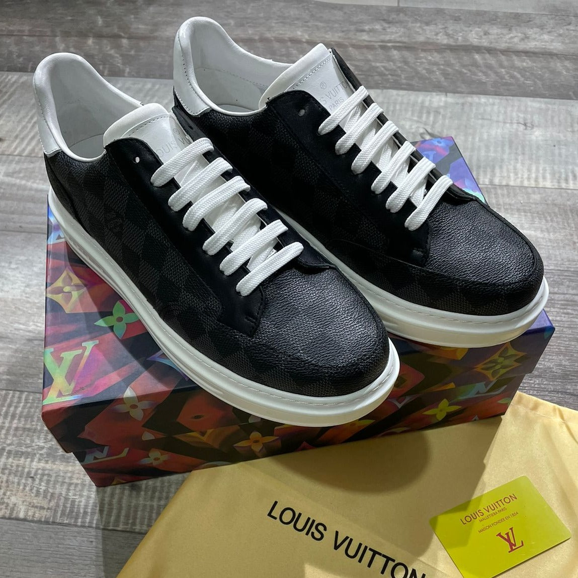 Beverly hills leather low trainers Louis Vuitton White size 43 EU