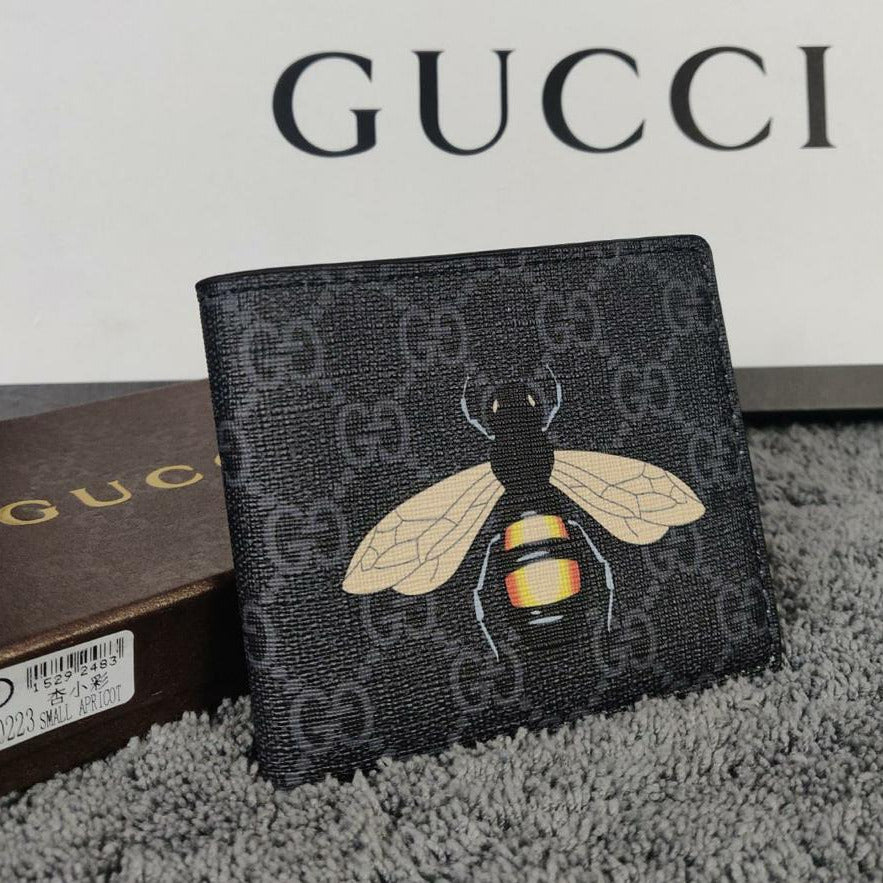 Gucci bee supreme wallet Clearance