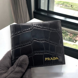 Crocodile-Effect Leather Wallet