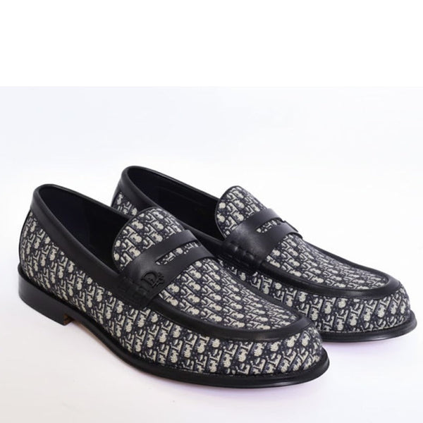 Men’s Luxury Black Textured Shoes with Elegant Strap Design