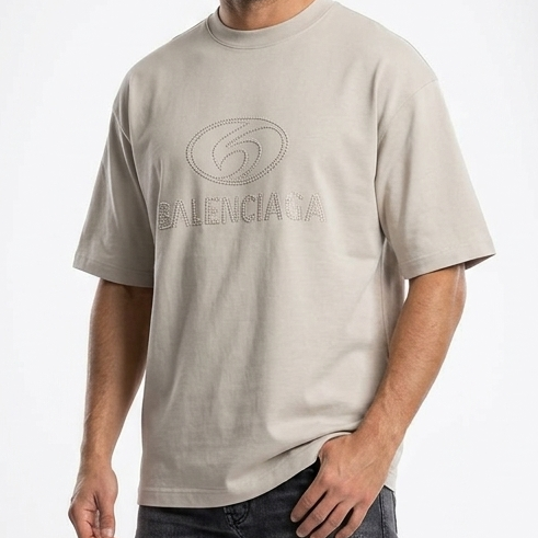 Premium Minimalist Logo T-Shirt Modern Streetwear Essential