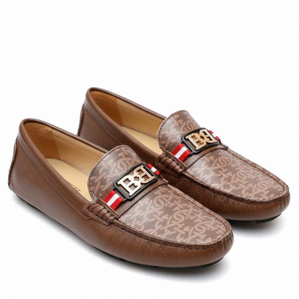 Luxury Brown Men’s Designer Loafers with Signature Buckle Detail
