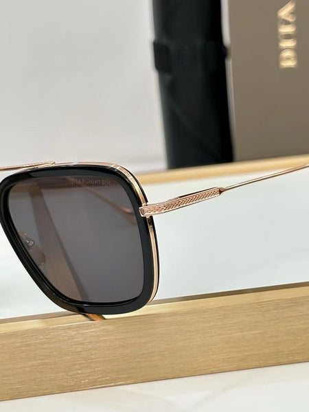 Luxury Thin Metal  Designer Square Fame Sunglass