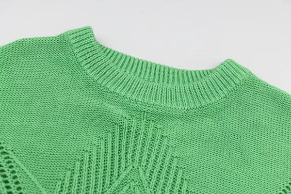 Hand-knit Monogram Flower Crewneck Green Pullover