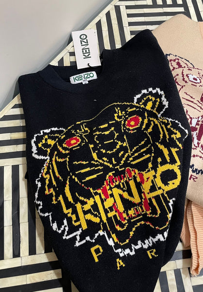 Tiger-Motif Crew Neck Sweater