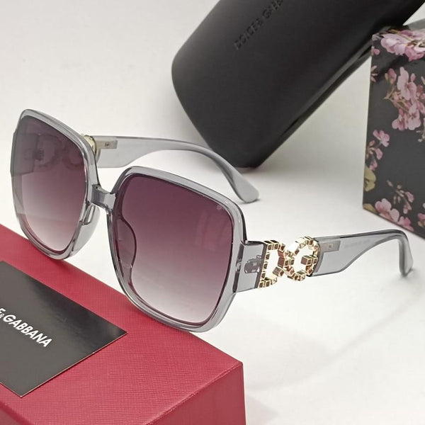 Elegant and  Fashionable  Sunglass  For Women