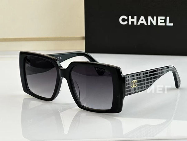 Elegant and Stylish Premium Over sized Sunglass