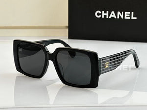 Elegant and Stylish Premium Over sized Sunglass