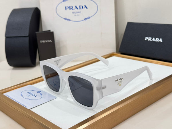 Premium Look Bold Sunglass