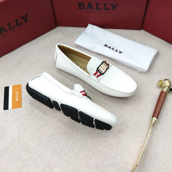 Luxury White Leather Loafers Signature Stripe
