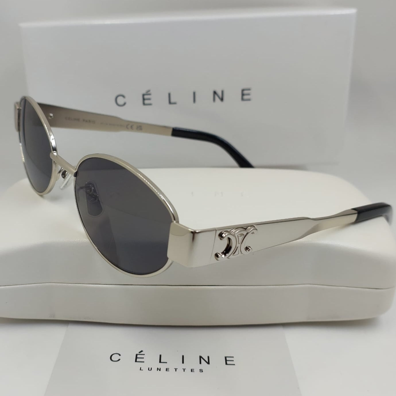 Luxury Oval Metal Sunglasses with Authentic Case