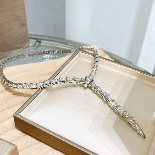 Luxury Sparkling Snake-Inspired Diamond Necklace