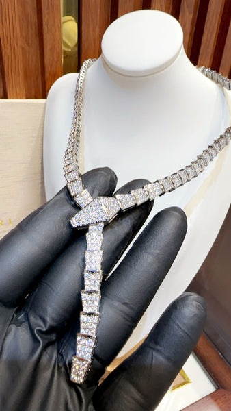 Luxury Sparkling Snake-Inspired Diamond Necklace