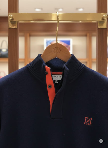 Classic Black  Luxury Knit Pullover with Contrast Collar Detailing