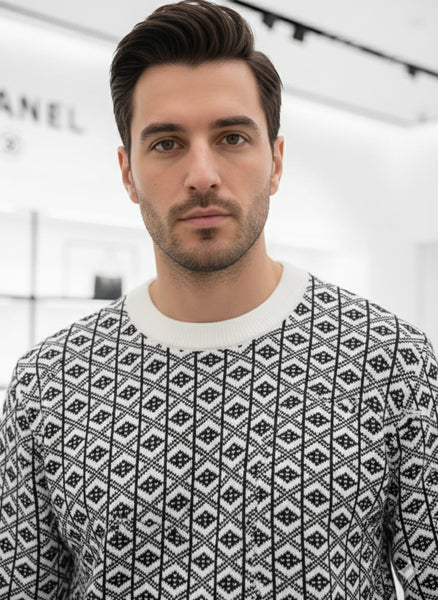 Chic Black & White Patterned Knit Sweater for Women