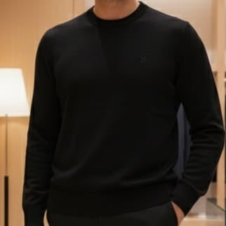 Premium c Black Crew Neck Pullover