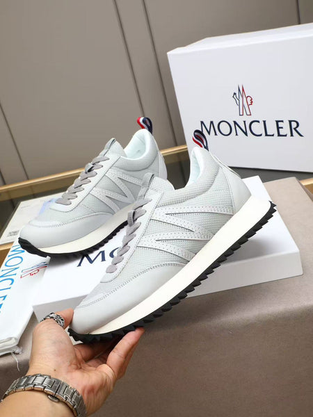 Premium  Brand  Mesh Sneakers Lightweight & Modern Comfort