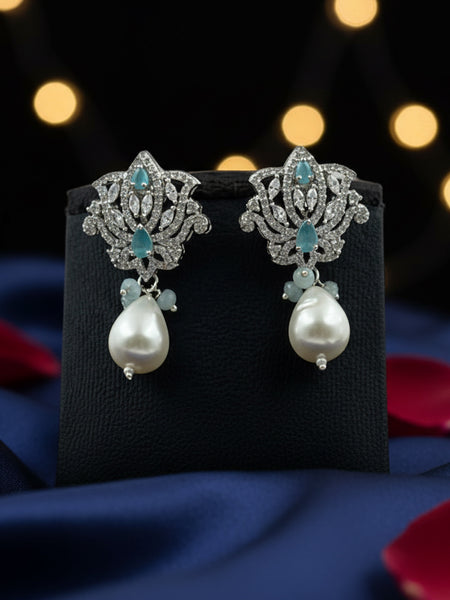 Elegant Handcrafted Dual-Layer Pearl Beaded Necklace Set