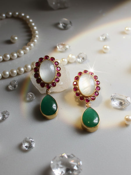 Designer Brass Necklace with Semi-Precious Stones in Gold Plating