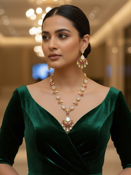 Golden Plated Semi-Precious Stone Necklace Set with Kundan Touch