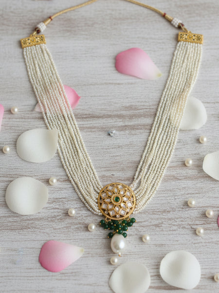 Traditional Kundan Cheed Beaded Necklace Set in Golden Finish
