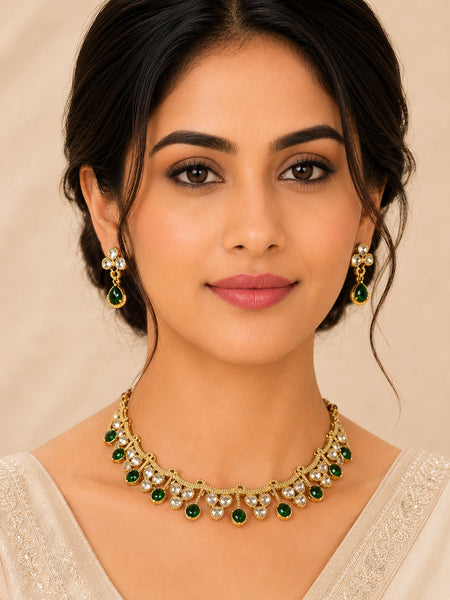 Royal Emerald & Choker Necklace Set For Women