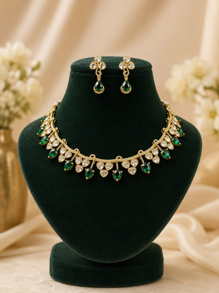 Royal Emerald & Choker Necklace Set For Women