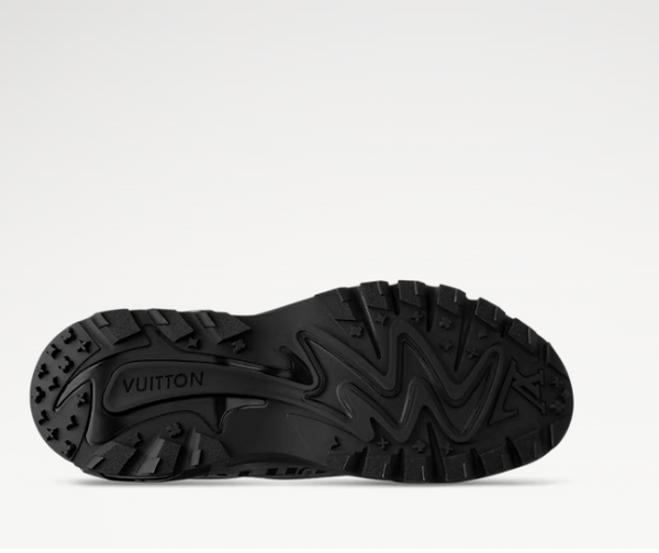 Imported Branded  Runner Tatic Sneaker