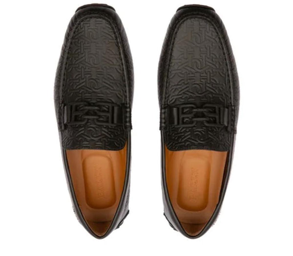 Textured Loafers With Metal Logo