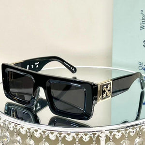 Premium Thick Frame With Arrow Pattern Sunglasses