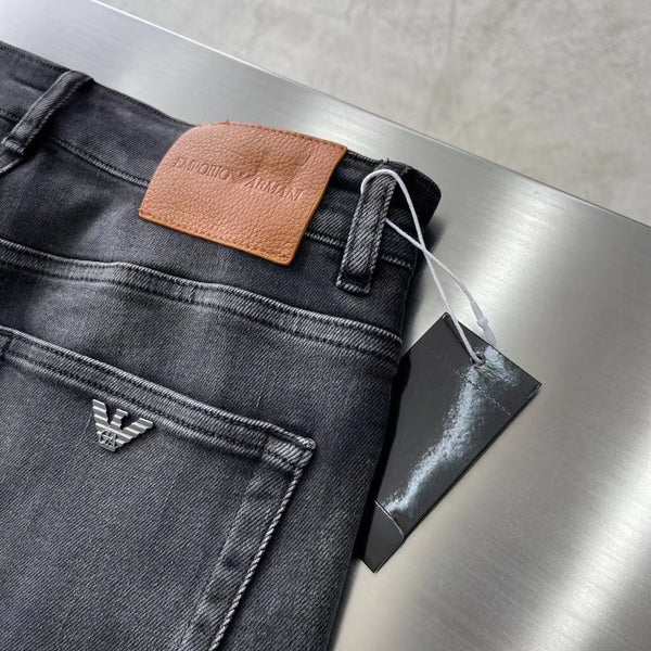 Men's Regular Fit Jeans for Everyday Style