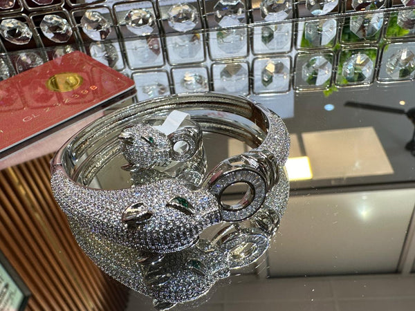 Luxurious Silver Panther Bracelet & Ring  Set