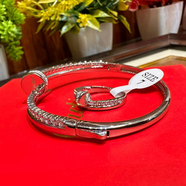 Luxury Clou Silver Bracelet With RIng