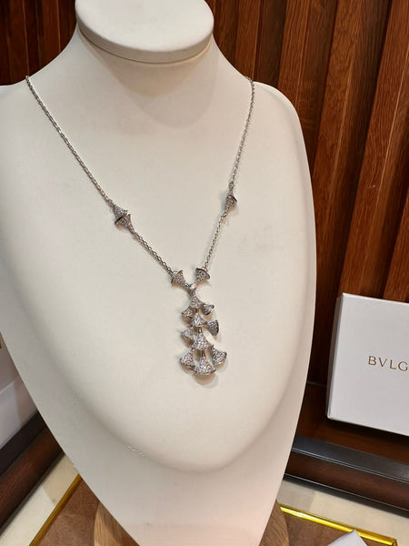 White Gold Diamond Diva's Dream Necklace