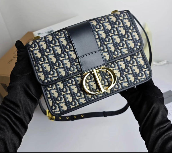 Luxurious 30 Montaigne Bag