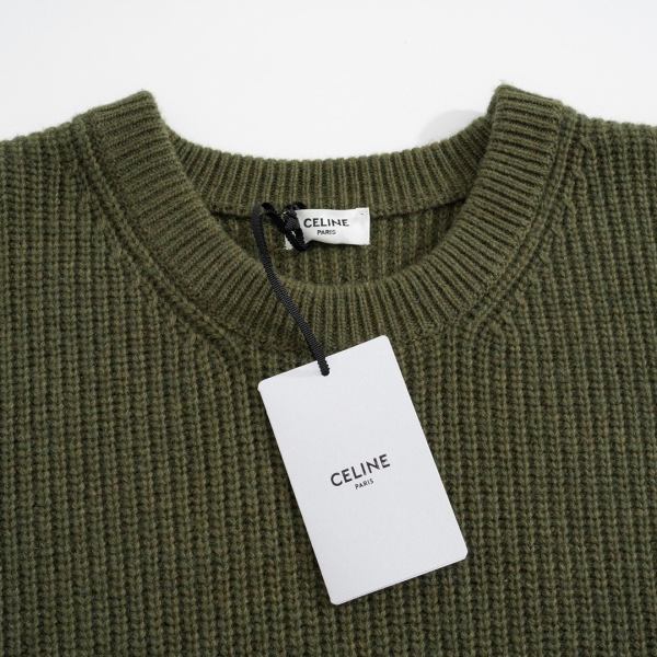 Luxury Sweater in Ribbed Wool