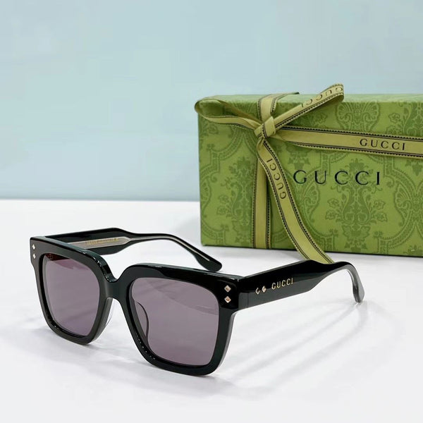 Luxury and  Branded   Square Shape Sunglass