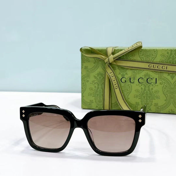 Luxury and  Branded   Square Shape Sunglass