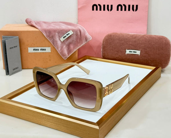 Luxury Rectangular Shape Initial Logo Sunglasses