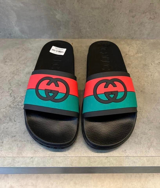 Slide Interlocking G Black Red Green