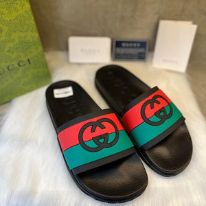 Slide Interlocking G Black Red Green