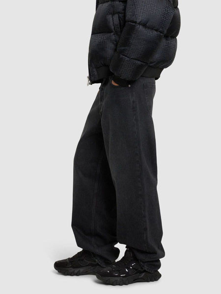 B East Low Top Sneakers