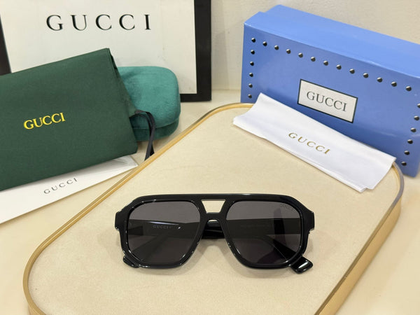 Luxury Eyewear Black Oversized Shield Sunglasses