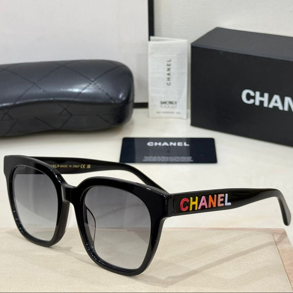 Women's Square Oversized Sunglasses  Multicolour Branding