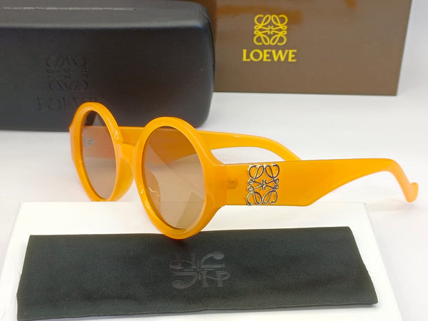 Chunky Round Sunglasses in Acetate