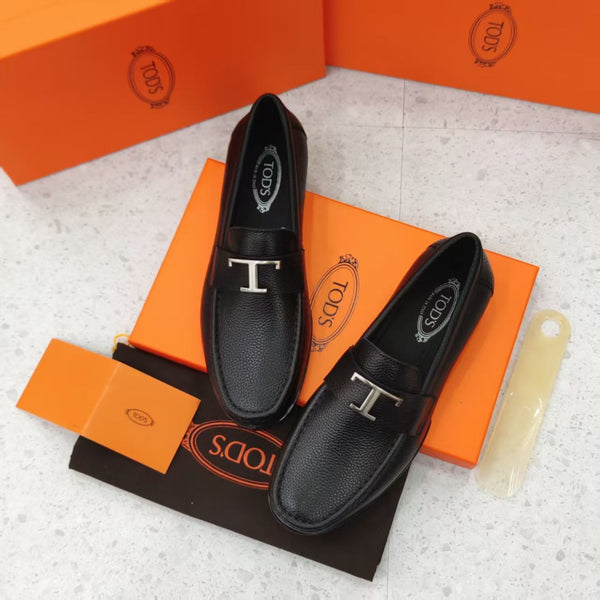 Classic Black Leather Shoes with Signature ‘T’ Buckle for Men