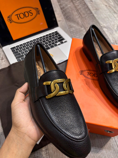 Iconic Black Leather Loafers with Gold Chain Detail