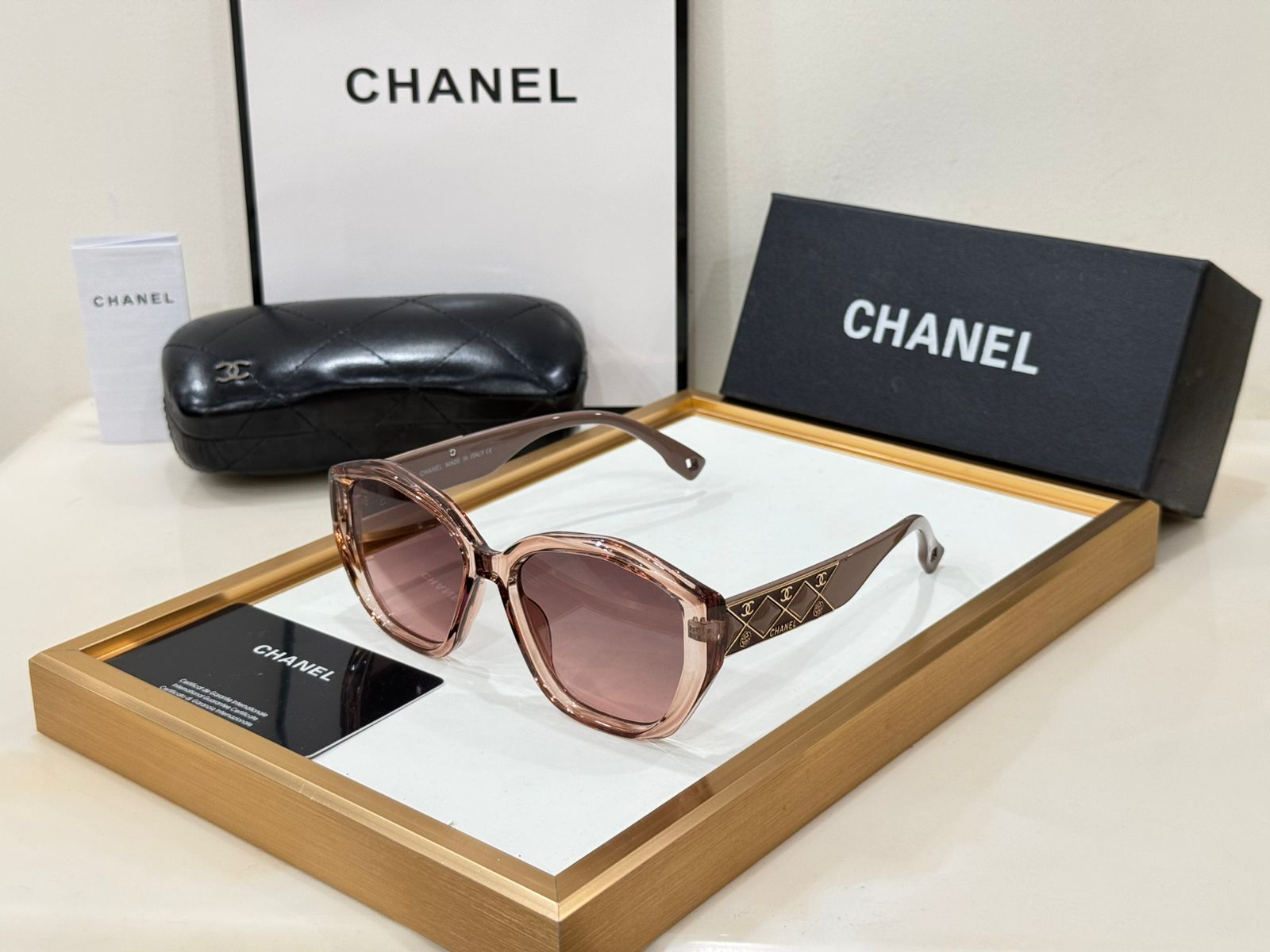 Premium  Iconic Initial Gold Tone  Logo Sunglass  For Women