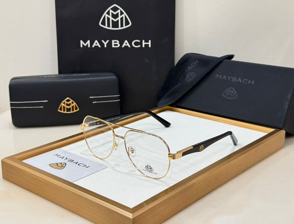 Luxury Gold-Rim Eyeglasses – Premium Designer Frame