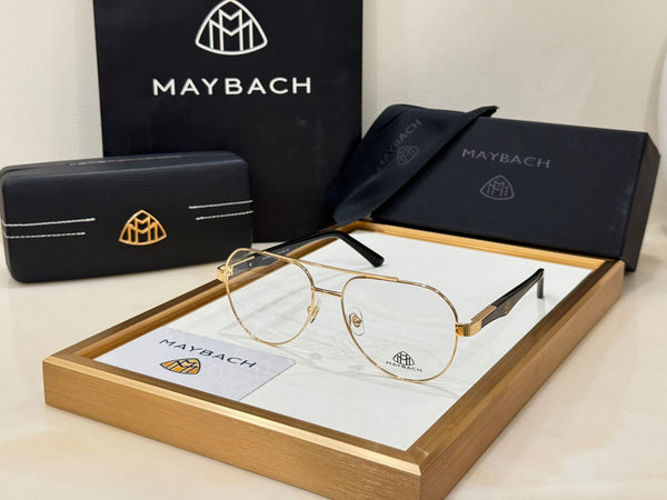 Luxury Gold-Rim Eyeglasses – Premium Designer Frame